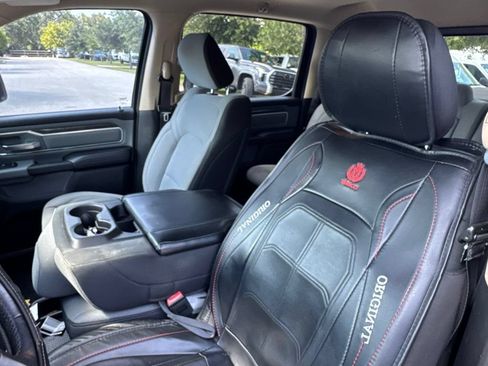 Used 2019 RAM 1500 Big Horn RWD image 10