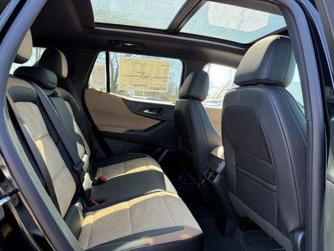 New 2026 Chevrolet Equinox ACTIV w/ Convenience Package III AWD/4WD image 6