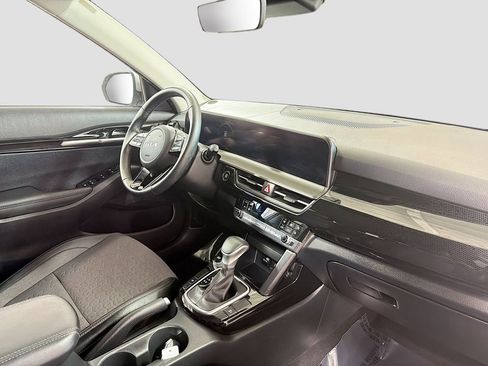 Used 2024 Kia Seltos S FWD image 29
