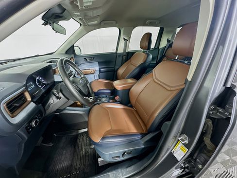 Used 2023 Ford Maverick Lariat image 13