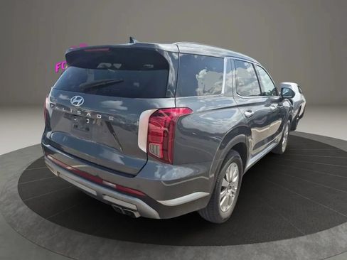 Used 2025 Hyundai Palisade SEL FWD image 3