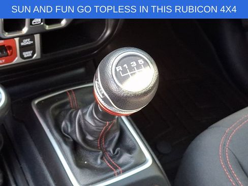 Used 2020 Jeep Gladiator Rubicon w/ LED Lighting Group AWD/4WD image 14