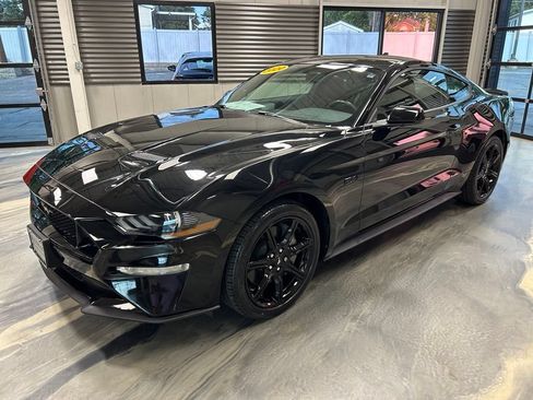 Used 2020 Ford Mustang GT w/ Equipment Group 301A RWD image 32