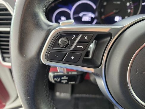 Used 2021 Porsche Cayenne Coupe AWD/4WD image 19