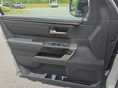 New 2026 Toyota Tundra Limited AWD/4WD image 26
