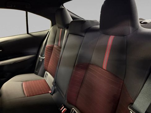 Certified 2025 Toyota Corolla SE image 15