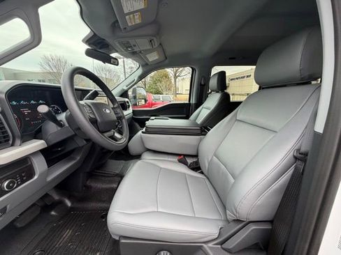 New 2026 Ford F450 XL w/ XL Chrome Package image 18