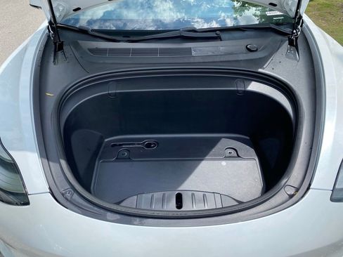 Used 2019 Tesla Model 3 Standard Range RWD image 38