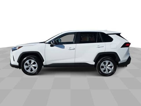 Used 2024 Toyota RAV4 LE image 5