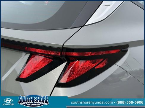Certified 2026 Hyundai Tucson SE image 12