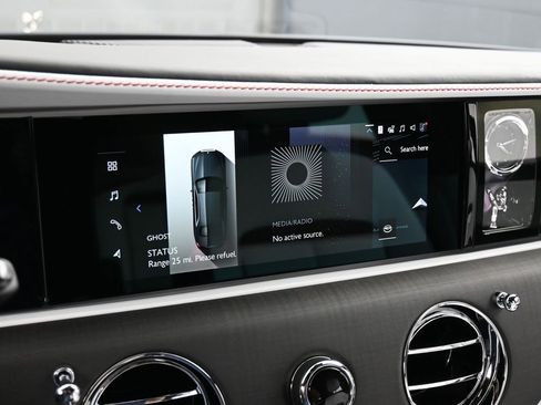 New 2026 Rolls-Royce Ghost AWD/4WD image 20