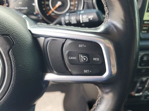 Used 2021 Jeep Wrangler Unlimited Sahara image 17