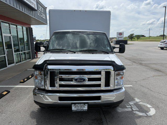 Used 2021 Ford E-350 and Econoline 350 Super Duty w/ Power Windows & Locks Group RWD image 10