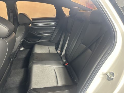 Used 2022 Honda Accord Sport image 13