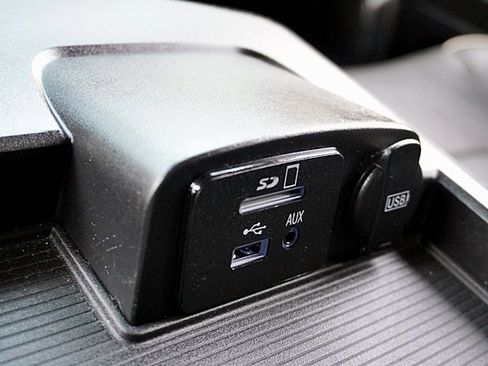 Used 2014 RAM 1500 Limited image 36