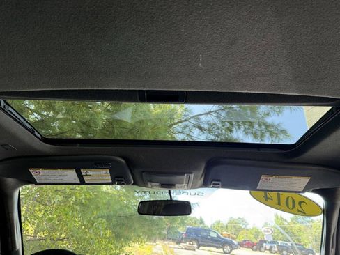 Used 2014 Ford F250 Lariat image 14