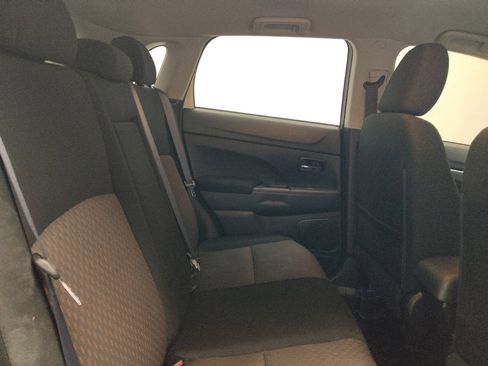 Used 2017 Mitsubishi Outlander Sport SE image 19