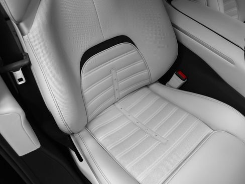 Certified 2025 Ferrari Purosangue AWD/4WD image 28