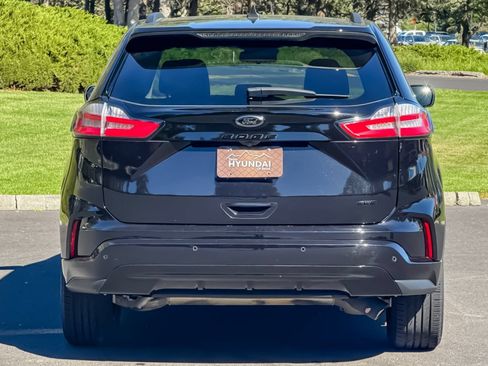 Used 2023 Ford Edge SE w/ Black Appearance Package AWD/4WD image 5