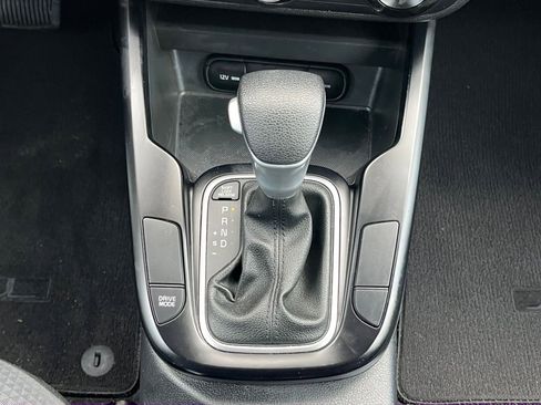 Used 2025 Kia Soul LX w/ LX Technology Package image 37