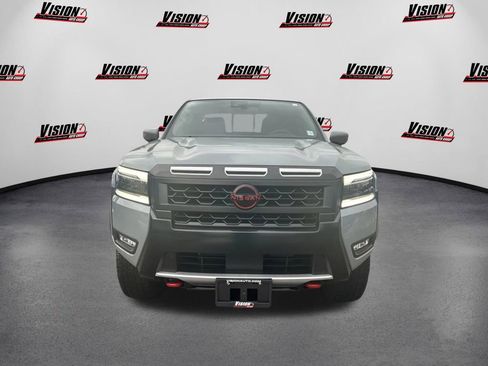 Certified 2025 Nissan Frontier PRO-4X image 2