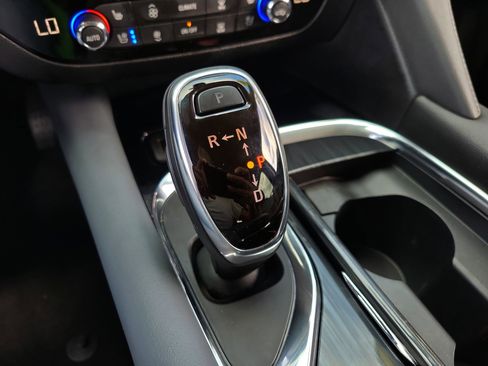 Used 2019 Buick Enclave Premium FWD image 28