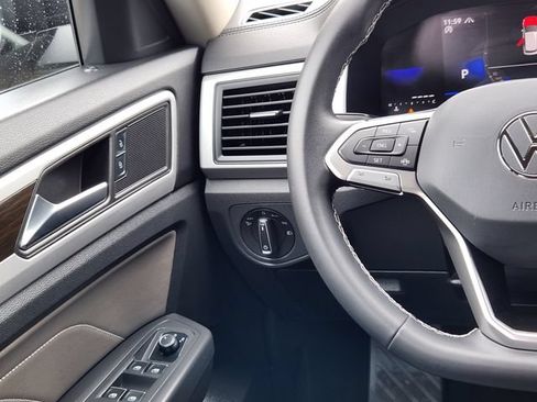 Certified 2023 Volkswagen Atlas SE AWD/4WD image 26