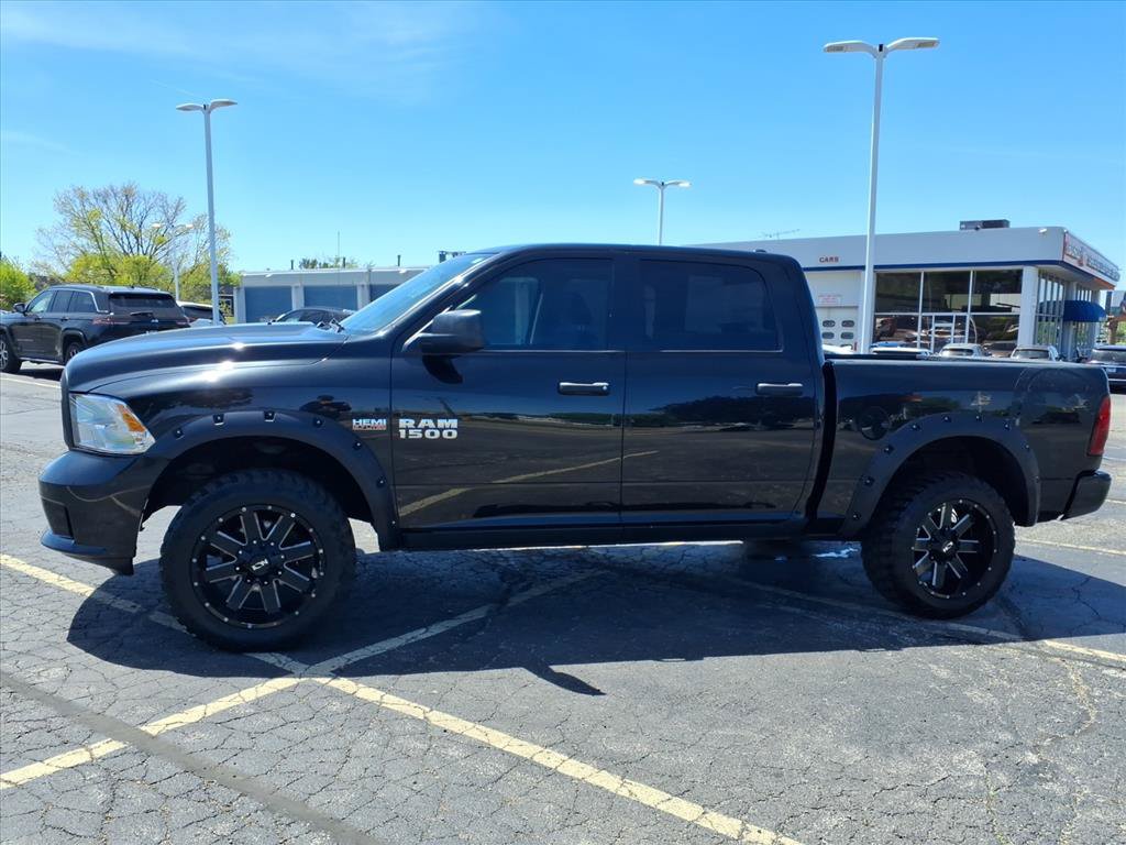 Used 2018 RAM 1500 Express w/ Wheel & Sound Group AWD/4WD image 4