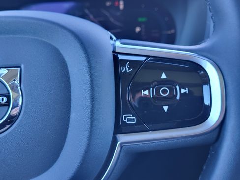 Certified 2023 Volvo XC90 T8 Plus w/ Protection Package Premier image 22