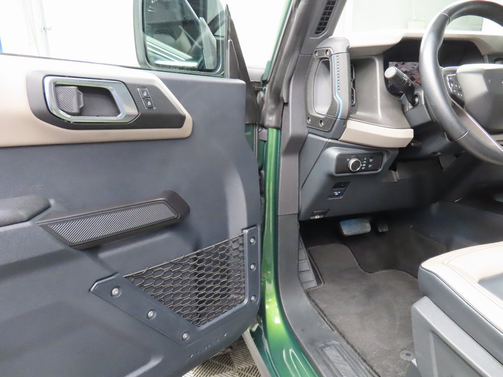 Used 2024 Ford Bronco Wildtrak AWD/4WD image 36