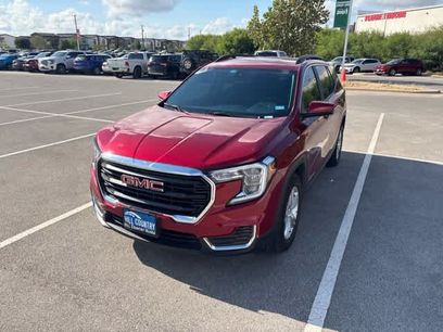 Used 2024 GMC Terrain SLE w/ Driver Convenience Package