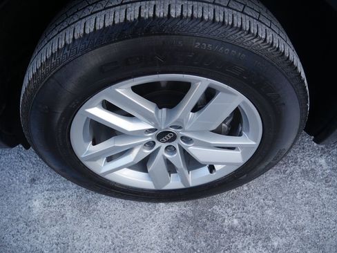 Certified 2023 Audi Q5 2.0T Premium w/ Convenience Package image 12