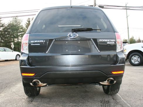 Used 2013 Subaru Forester 2.5X Limited image 4