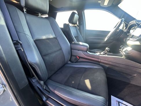Used 2022 Dodge Durango GT image 32