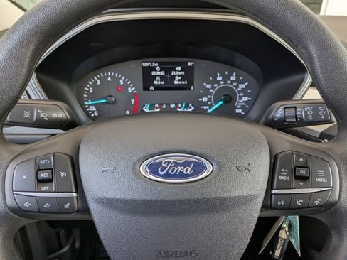 Certified 2022 Ford Escape S image 22