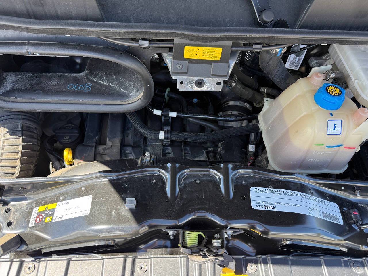 Used 2025 RAM ProMaster 2500 FWD image 9
