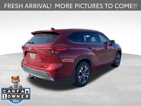Used 2022 Toyota Highlander XLE image 5