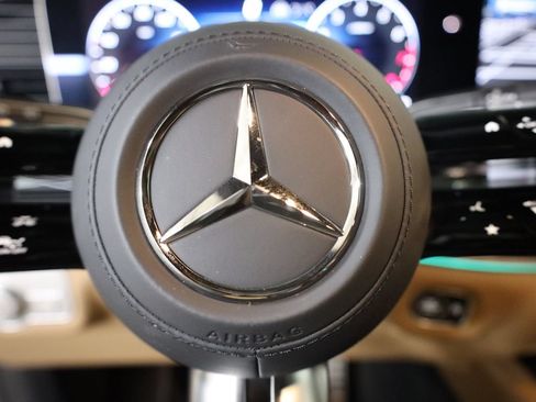 Used 2026 Mercedes-Benz GLS 580 4MATIC image 14