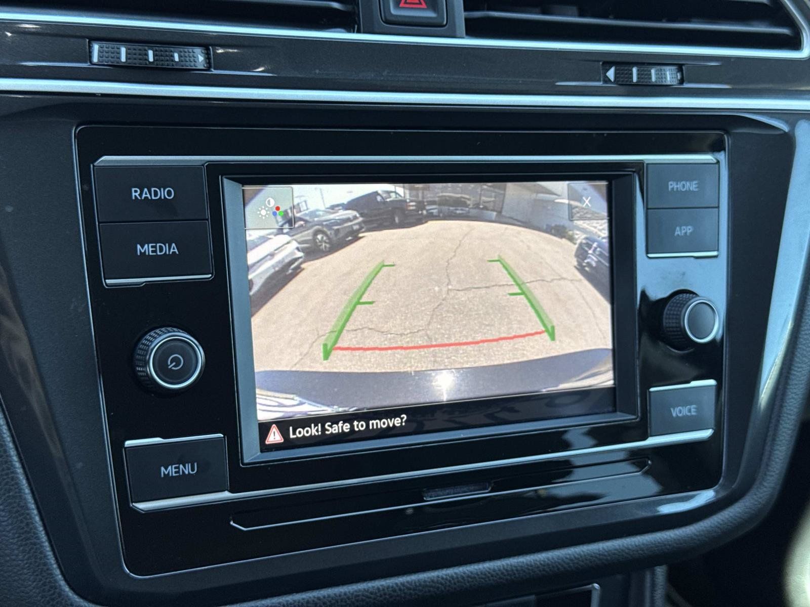 Certified 2024 Volkswagen Tiguan S FWD image 17