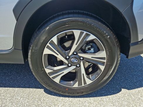 Used 2026 Subaru Crosstrek 2.5i Premium AWD/4WD image 7