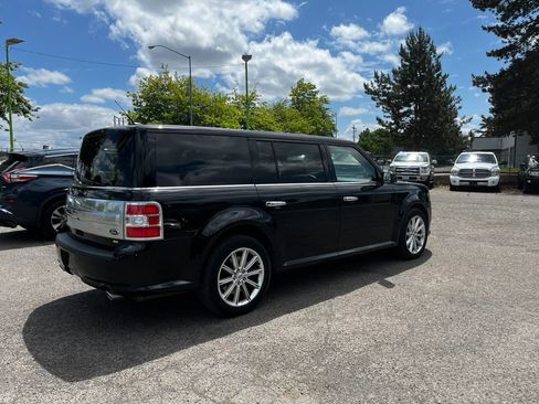 Used 2017 Ford Flex Limited AWD/4WD image 3