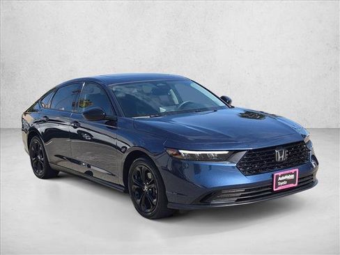Used 2025 Honda Accord SE image 3
