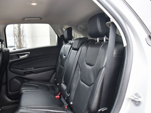 Used 2019 Ford Edge Titanium w/ Cold Weather Package image 20