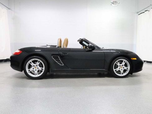 Used 2006 Porsche Boxster RWD image 10