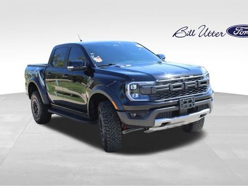 Used 2025 Ford Ranger Raptor image 3