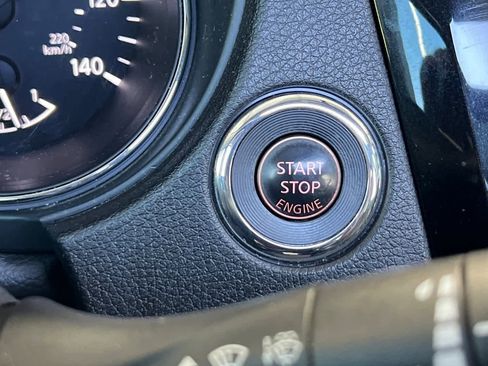 Used 2014 Nissan Rogue SL w/ SL Premium Package image 26