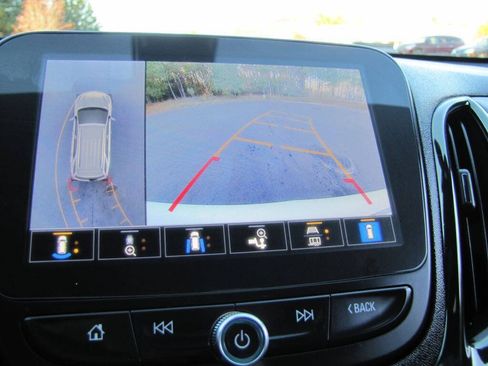 Used 2024 Chevrolet Equinox RS FWD image 41