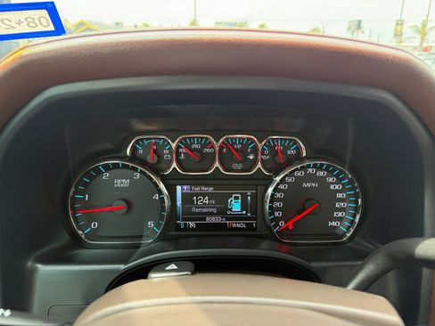 Used 2018 Chevrolet Silverado 2500 High Country w/ Duramax Plus Package AWD/4WD image 18