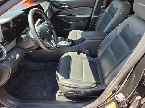 Certified 2024 Chevrolet Trax ACTIV w/ Driver Confidence Package FWD image 10