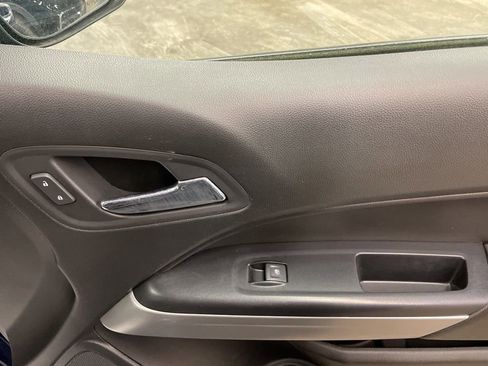 Used 2019 Chevrolet Colorado LT w/ LT Convenience Package AWD/4WD image 33